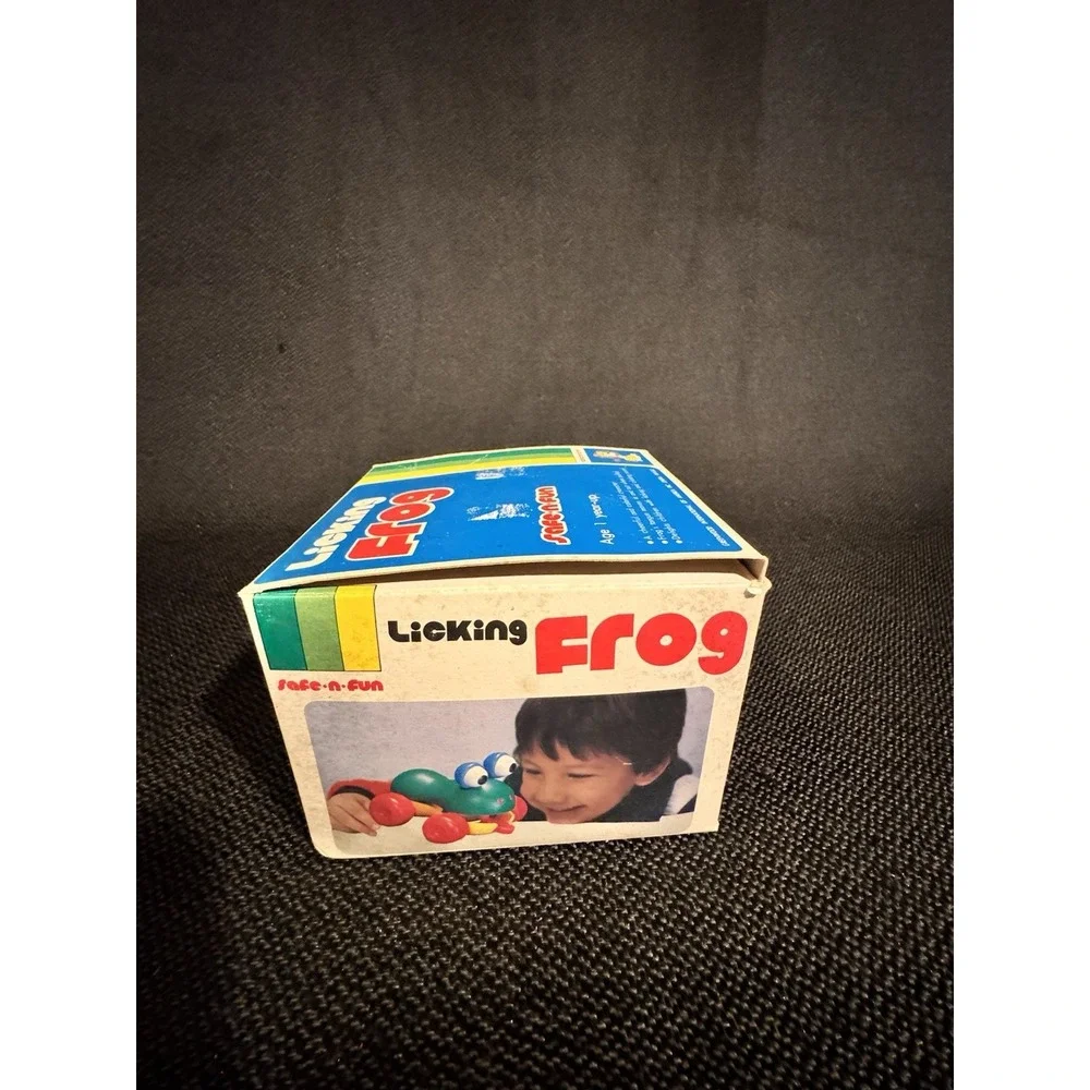 Vintage Safe-N-Fun Licking Frog Pull Toy w/ Original Box Plastic Rare